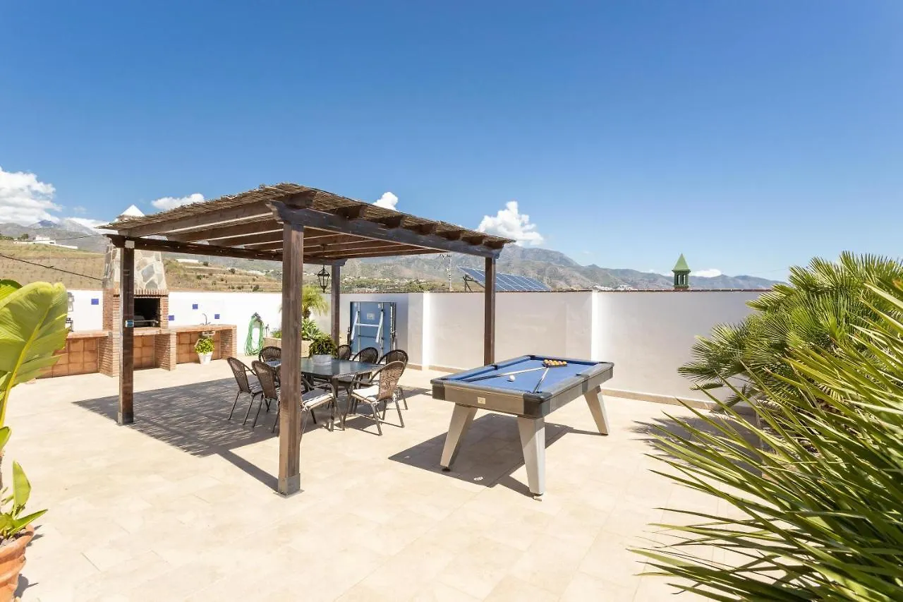 Villa Natalia Nerja 0*,  España